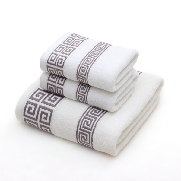 Towels Gift Box Three-piece Set - Image 7