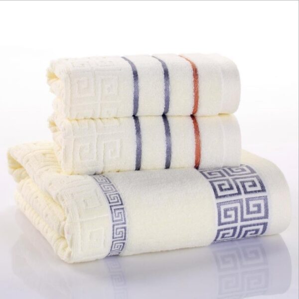 Three-piece cotton towel set - Image 3